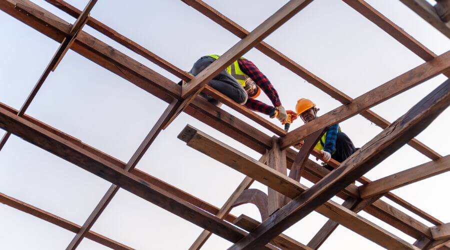 Professional gutter cleaning services in Salvo, NC